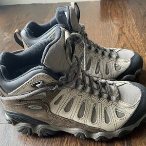 Oboz Sawtooth Mid Waterproof Women's Hiking Boots Size 6